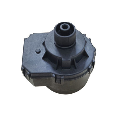 নির্দিষ্ট উপরের দিকে মুখোমুখি পোর্ট সহ ওয়াটার হিটারের জন্য 3-ওয়ে বুস্টার সার্কুলেশন পাম্প মোটর